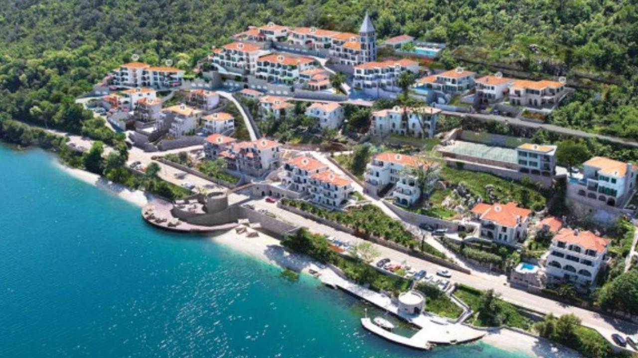 Boka Gardens Seaside Resort コトル エクステリア 写真